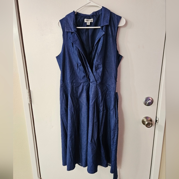 Shelby & Palmer Navy Midi Dress - Picture 1 of 5